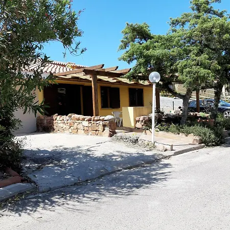 Prázdninový dům Baia Delle Mimose House